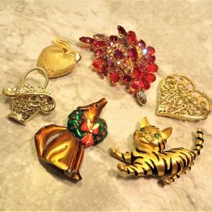 Vintage 6 Brooches Estate Variety Statement Pins